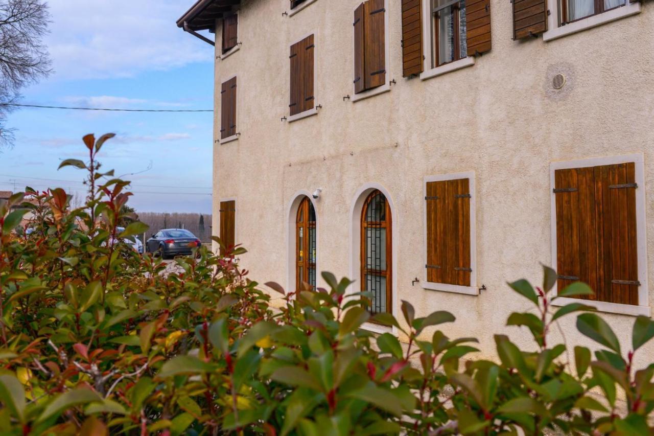 Loft Free Parking Agli Ulivi Moderno E Spazioso Peschiera del Garda Exteriör bild